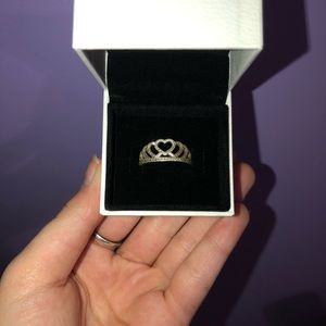 Pandora Ring
